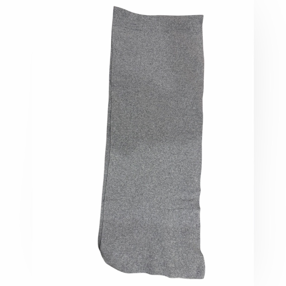 Neiman Marcus 100% Cashmere Gray Knit Scarf Wrap Shawl Soft Luxury NWT